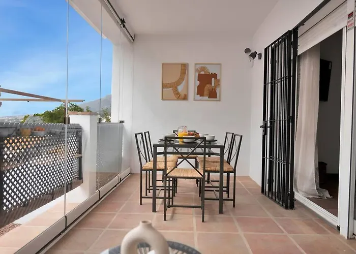 Adosado Con Solarium Y Piscina En Marbella Este - Vistamar 16