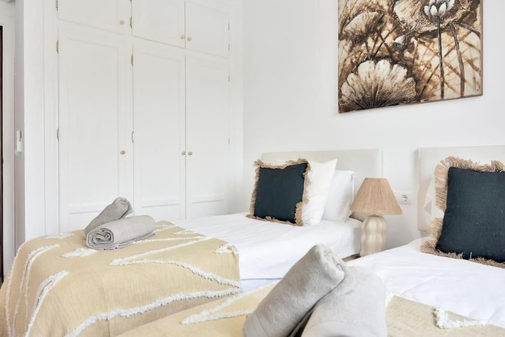 Adosado Con Solarium Y Piscina En - Vistamar 16 Appartement