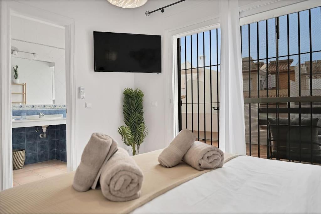 Adosado Con Solarium Y Piscina En - Vistamar 16 Appartement